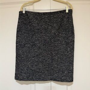Ann Taylor woman’s skirt 12 Petite wool blend
